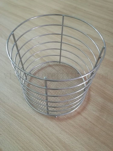 Plated chrome circle wire basket