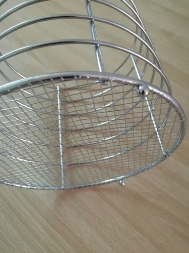 Plated chrome circle wire basket